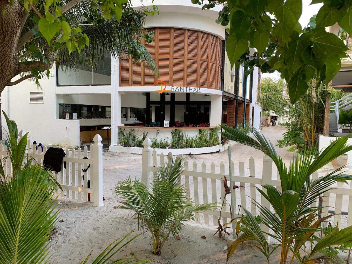 Ranthari Hotel And Spa Ukulhas Maldives Exterior photo