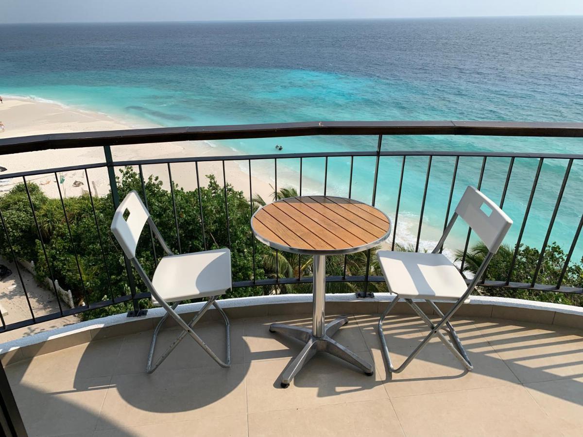 Ranthari Hotel And Spa Ukulhas Maldives Exterior photo