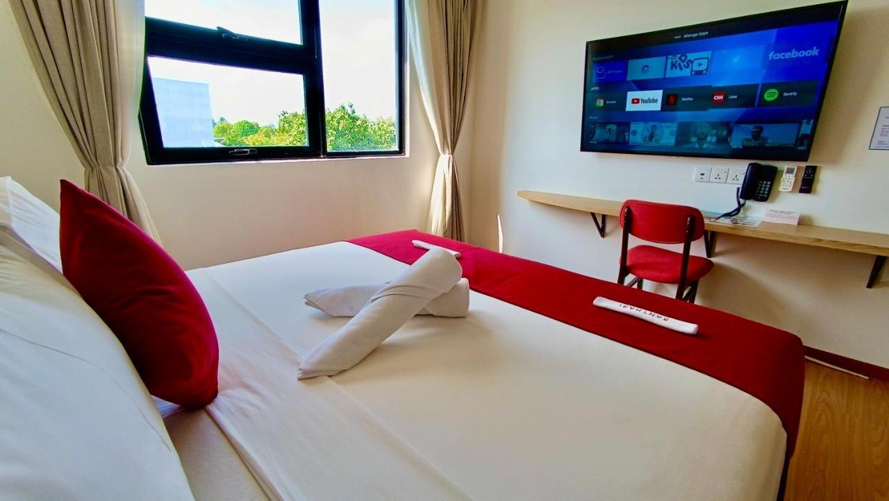 Ranthari Hotel And Spa Ukulhas Maldives Exterior photo