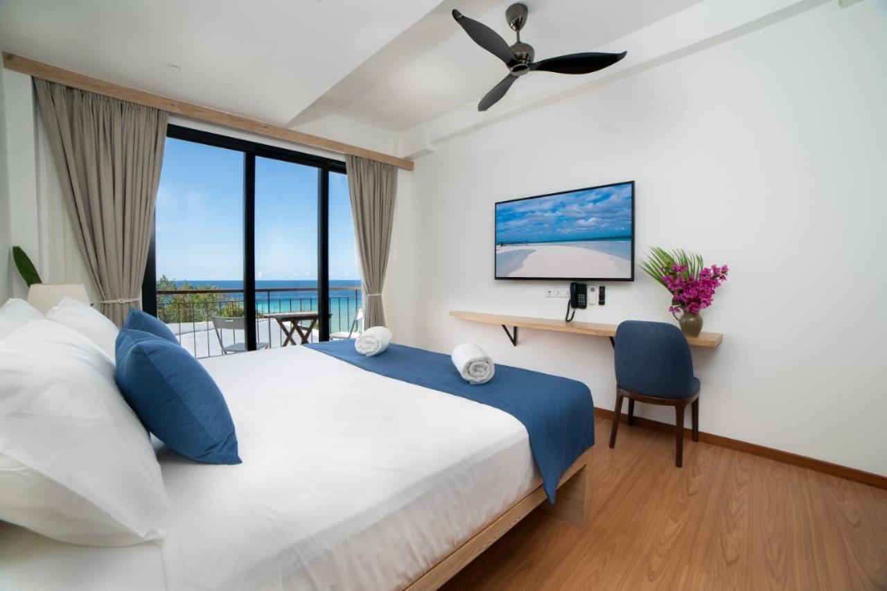 Ranthari Hotel And Spa Ukulhas Maldives Room photo