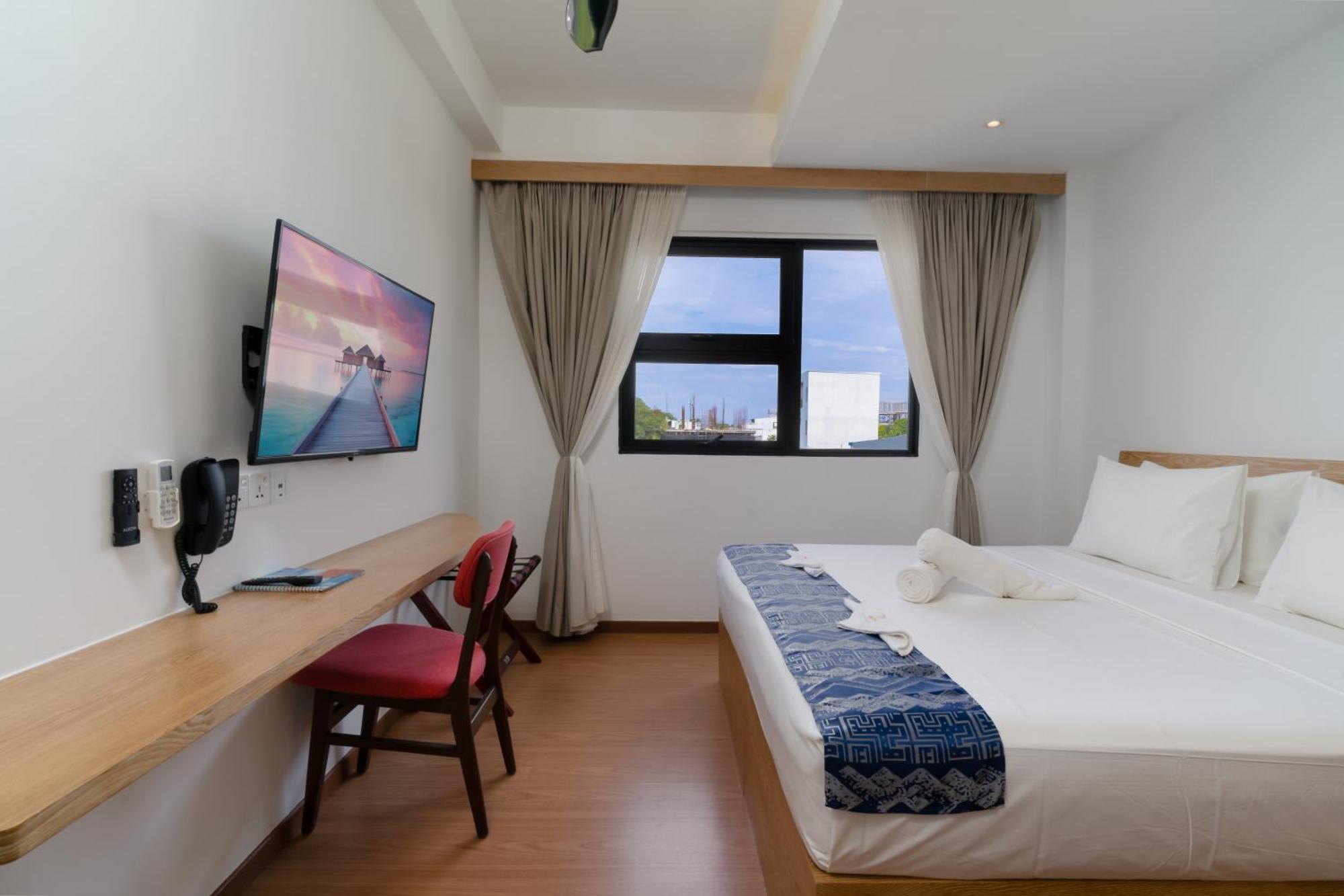 Ranthari Hotel And Spa Ukulhas Maldives Room photo
